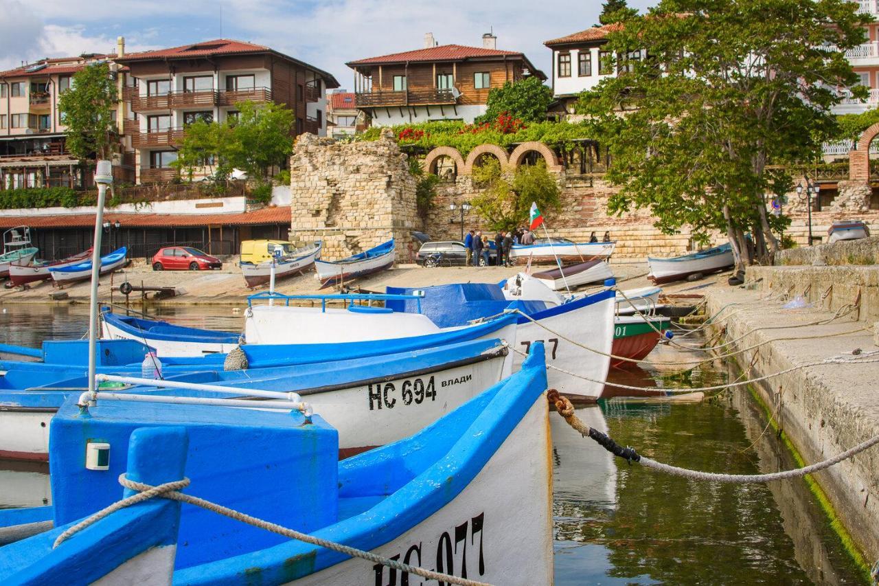 Desi House 302B Cozy Studio Nesebar Leilighet Eksteriør bilde